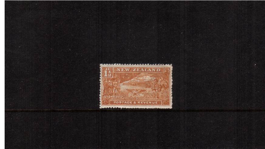 1d Chestnut - 
 - ''Pictorials'' - Watermark ''Single'' NZ - Perforation 14
<br/>
A fine lightly mounted mint single with excellent centering and colour.

<br/><b>QSQ</b>