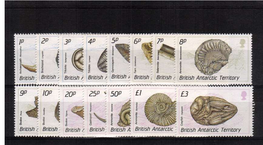 Fossils - A superb  unmounted mint set of fifteen.
