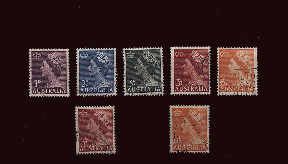 A good used set of seven.<br/>
SG Cat £3.50